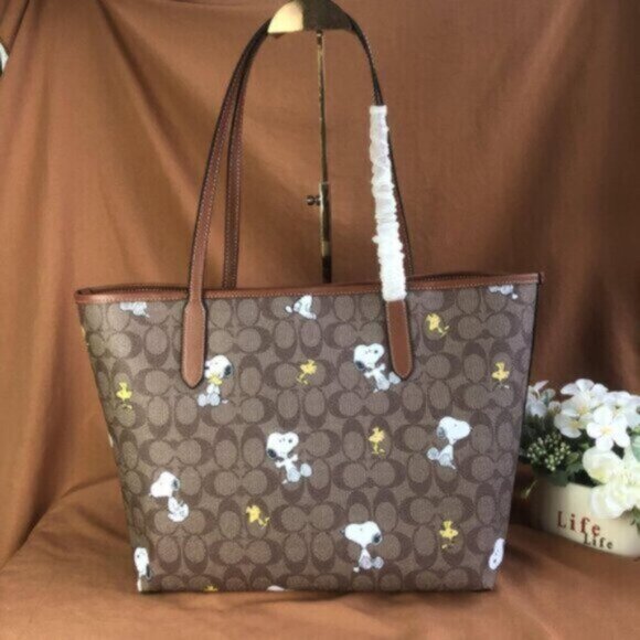 Coach Snoopy Woodstock City Tote, NWT - Picture 1 of 9